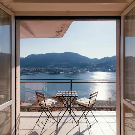 Window Flat - The House Of Travelers Daire *