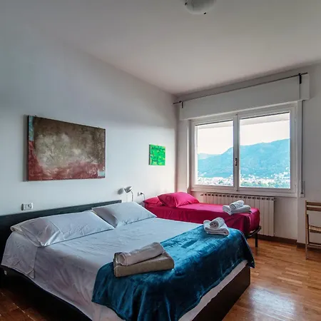 Window Flat - The House Of Travelers Daire