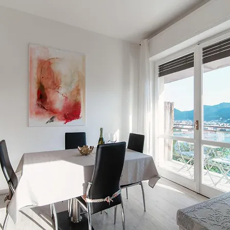 Daire Window Flat - The House Of Travelers *