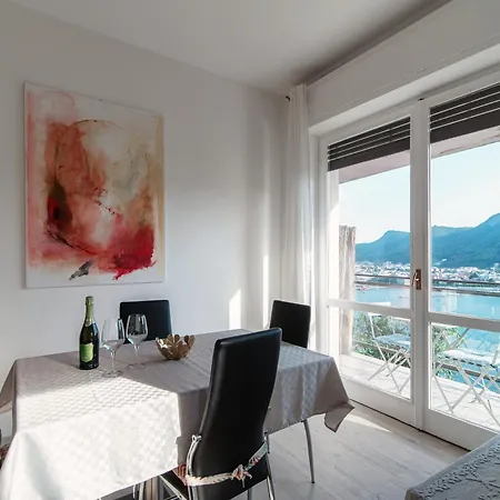 Daire Window Flat - The House Of Travelers Como