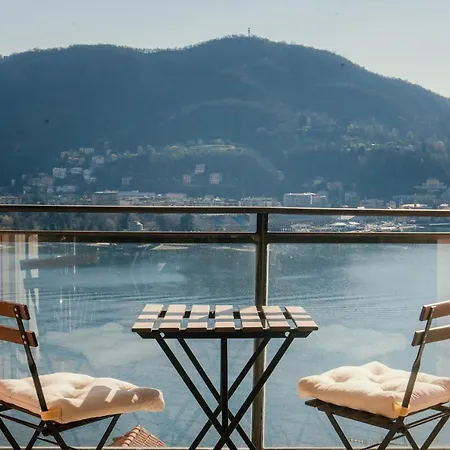 Window Flat - The House Of Travelers * Como