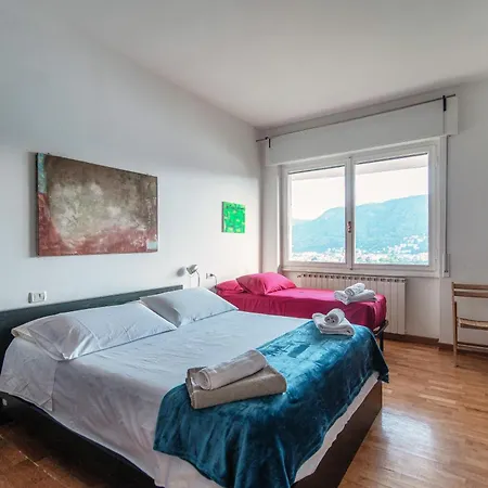 Daire Window Flat - The House Of Travelers *