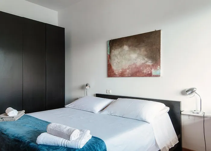 Window Flat - The House Of Travelers Apartman