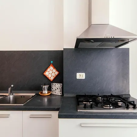 Window Flat - The House Of Travelers 科莫